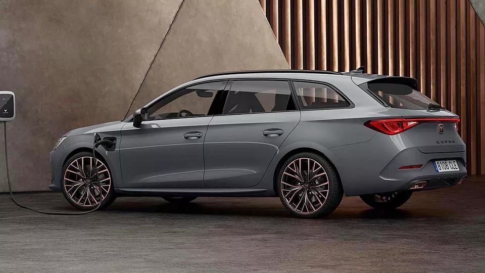 Cupra Leon testrit